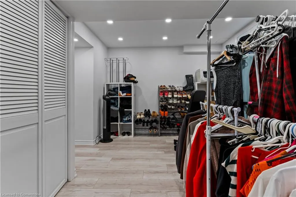 377 Glancaster Road, #20