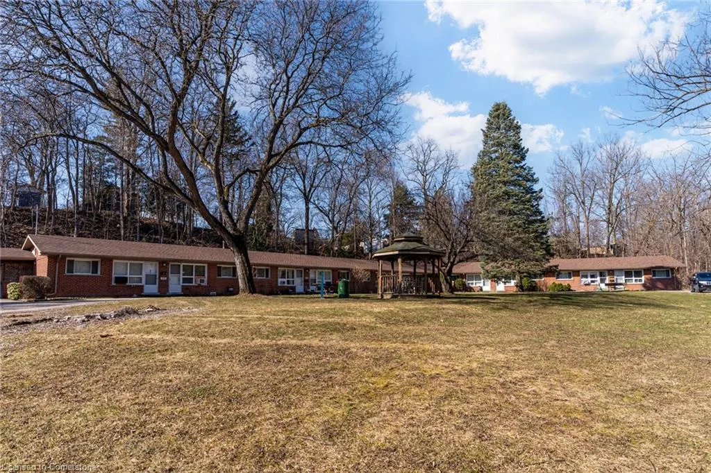 50 Creighton Road