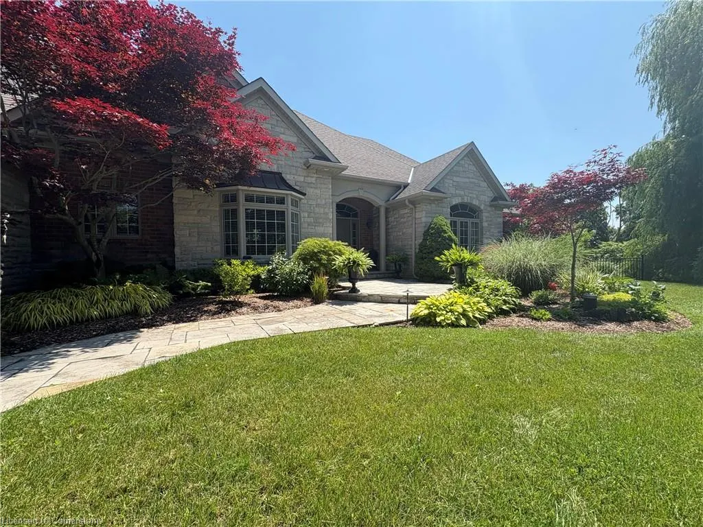 27 Sun Avenue