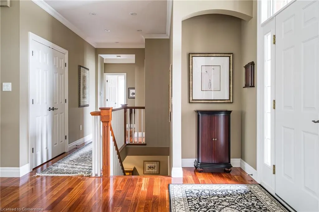 27 Sun Avenue