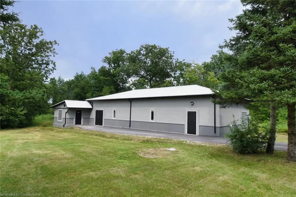 237 Highland Road E