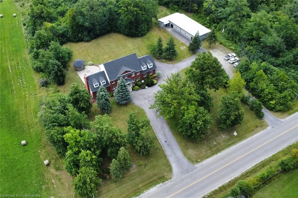 237 Highland Road E