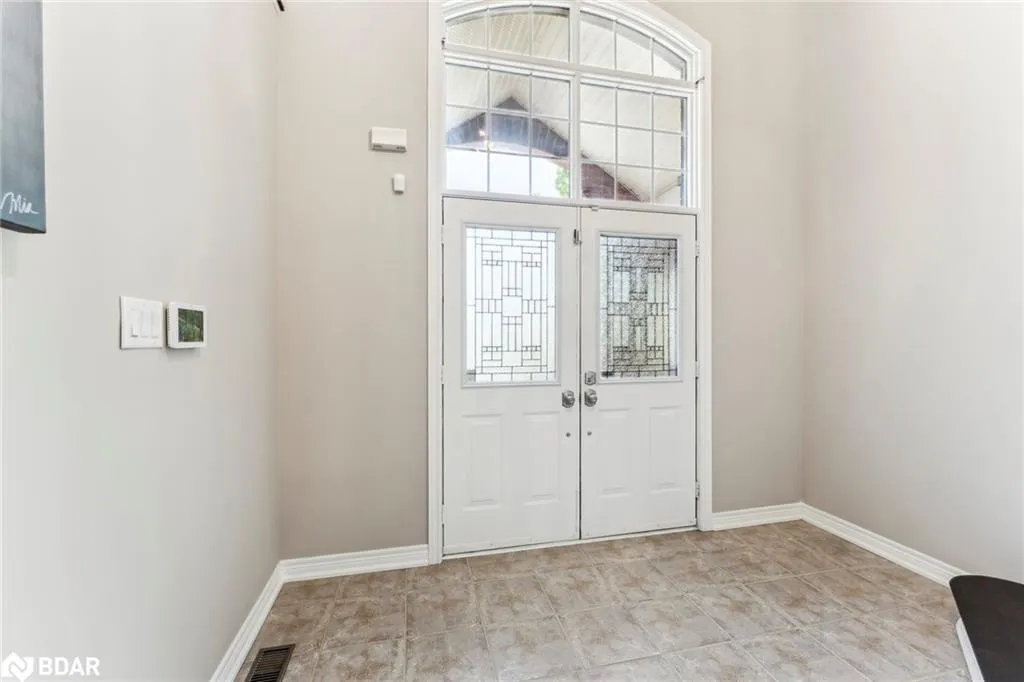 1186 Ezard Crescent