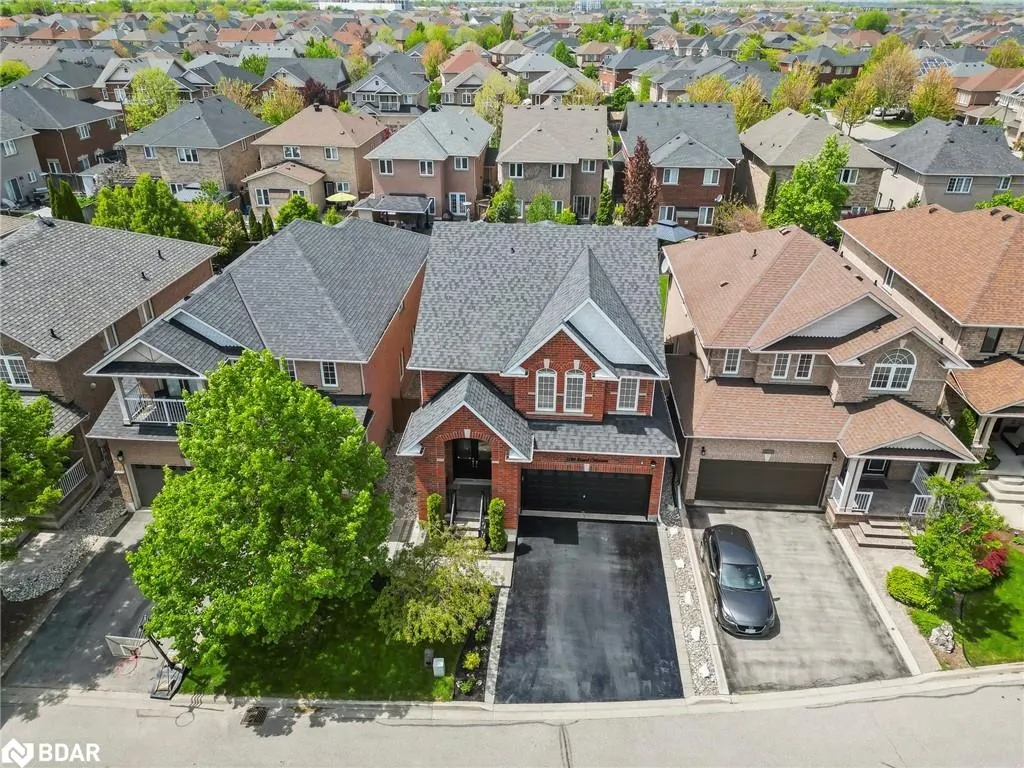 1186 Ezard Crescent