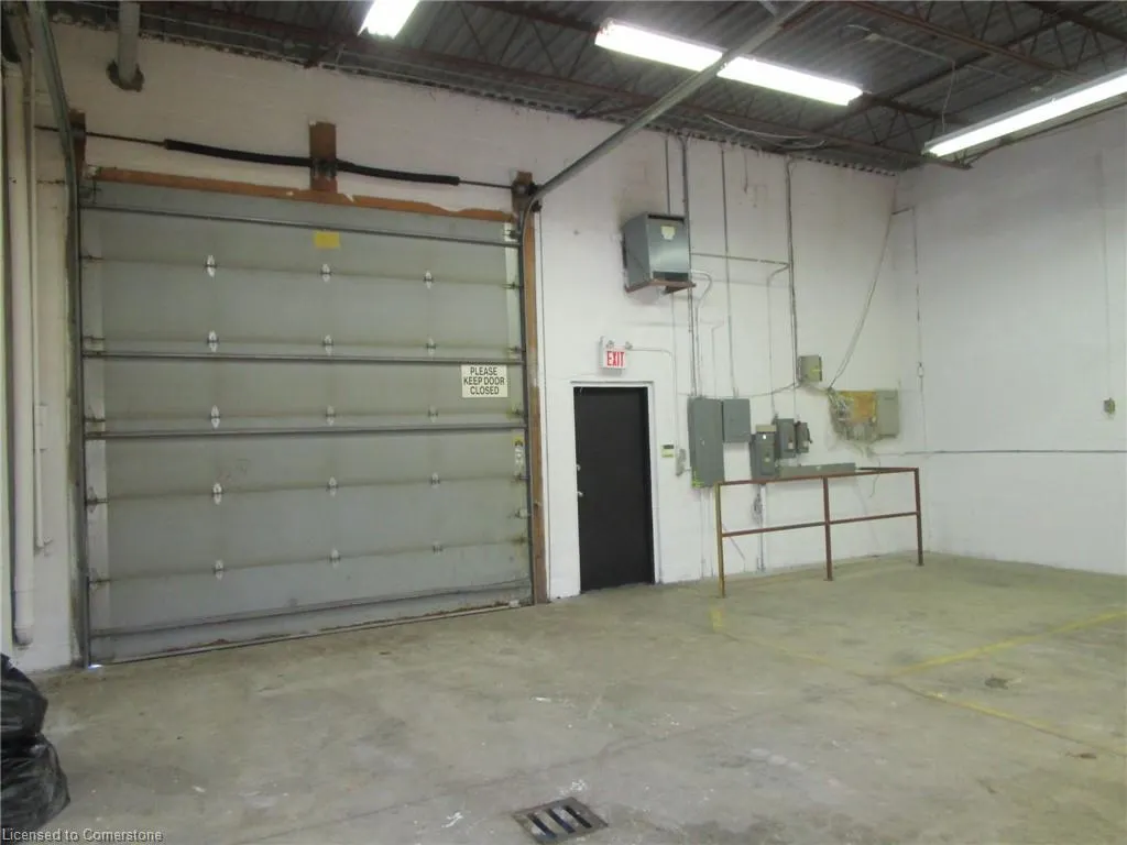 889 Barton Street E, #2