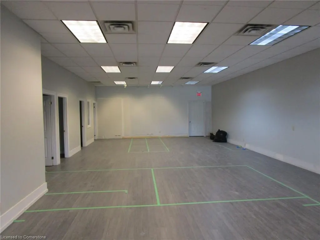 889 Barton Street E, #2