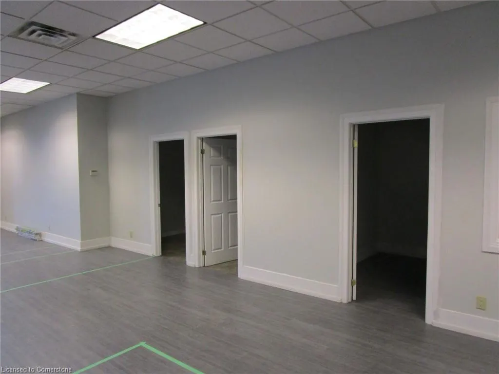 889 Barton Street E, #2