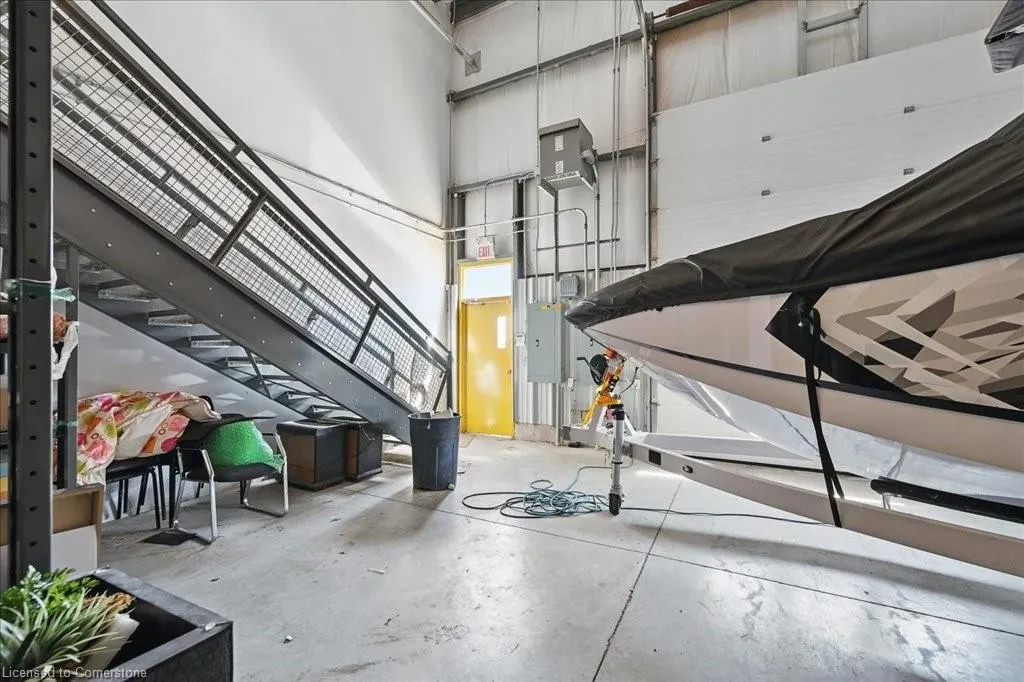 1100 South Service Road, #109