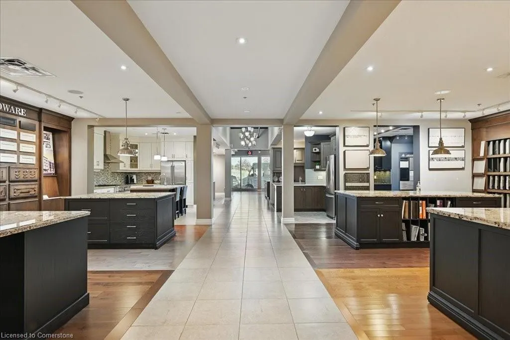 1100 South Service Road, #109