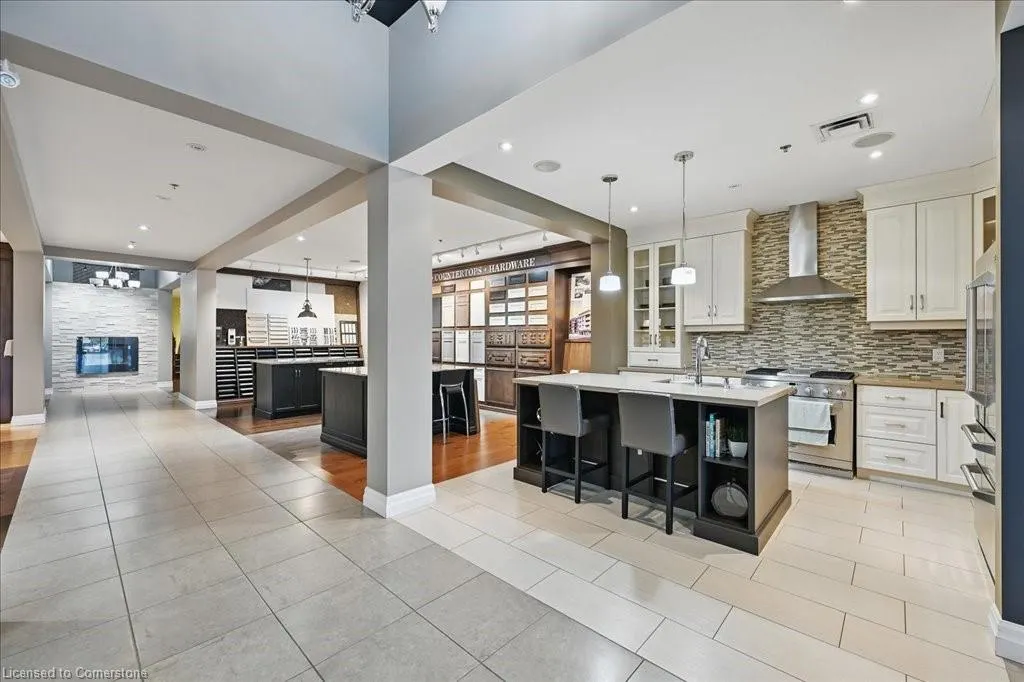 1100 South Service Road, #109