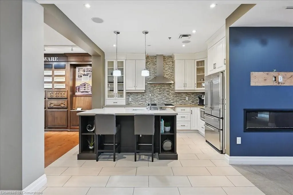 1100 South Service Road, #109