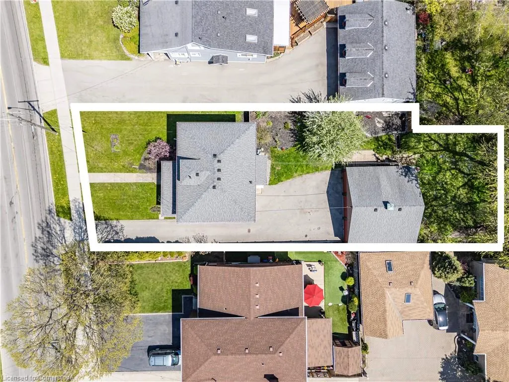 122 Lake Avenue Drive