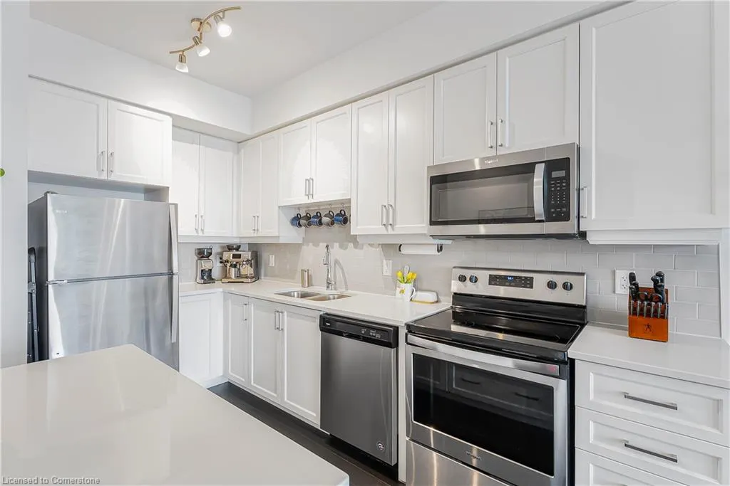 155 Caroline Street S, #1901