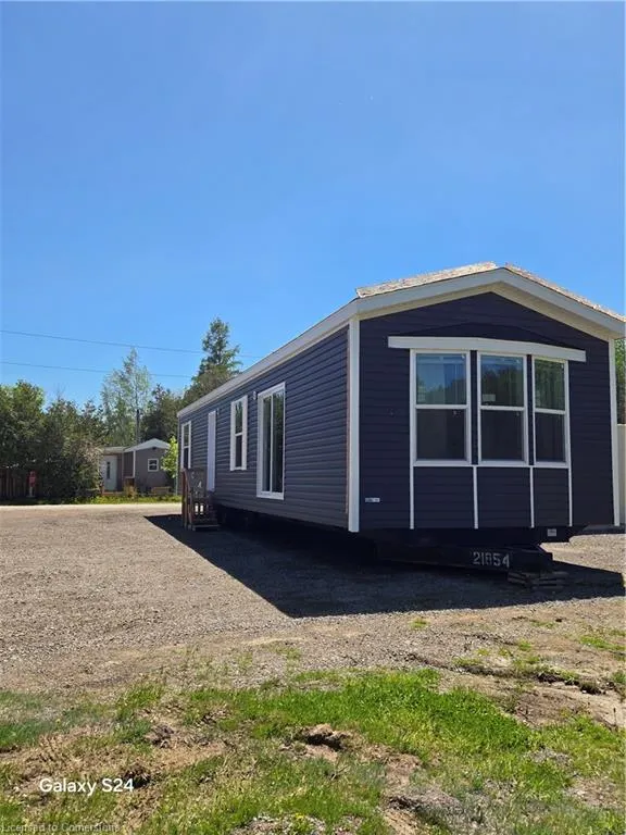 1085 Concession 10 Road W, #23