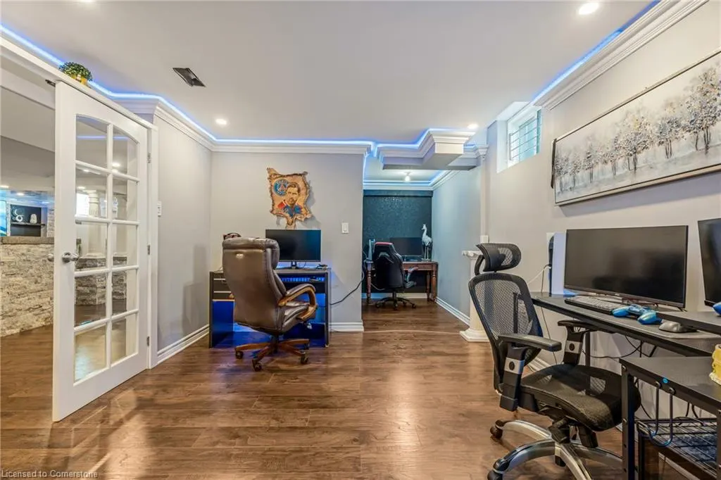 351 Highland Road W