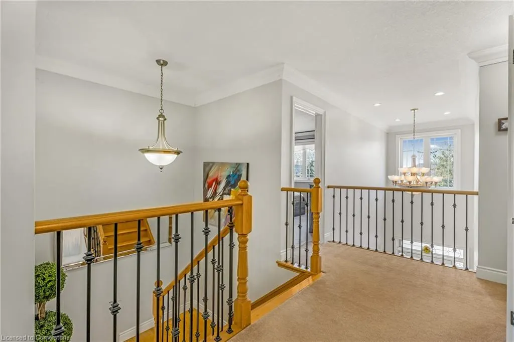 351 Highland Road W