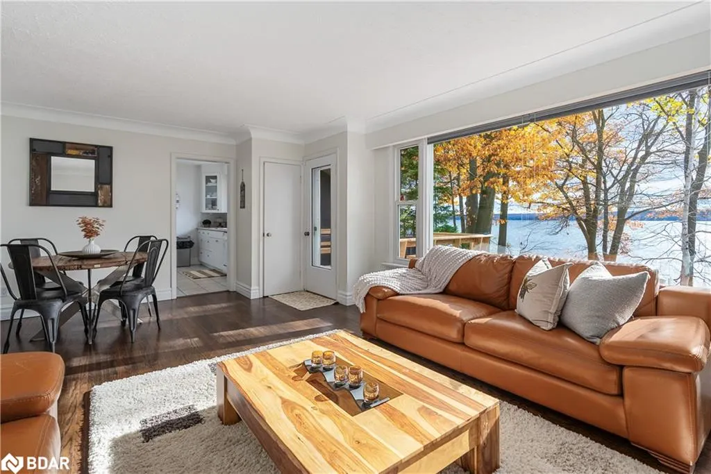 23 Barrie Terrace