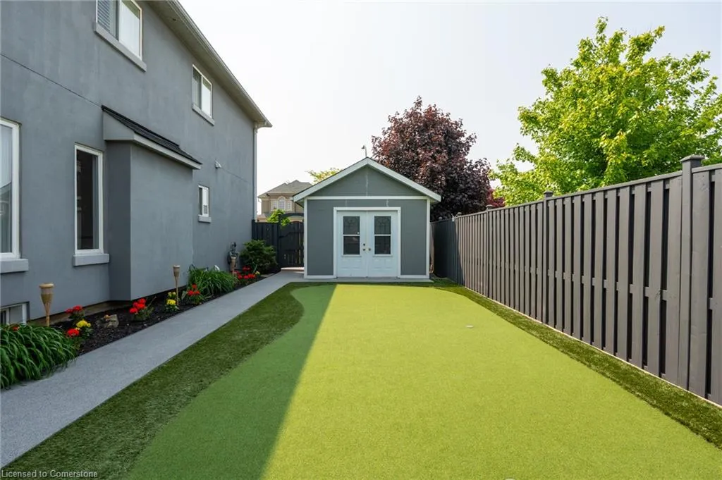63 Holkham Avenue