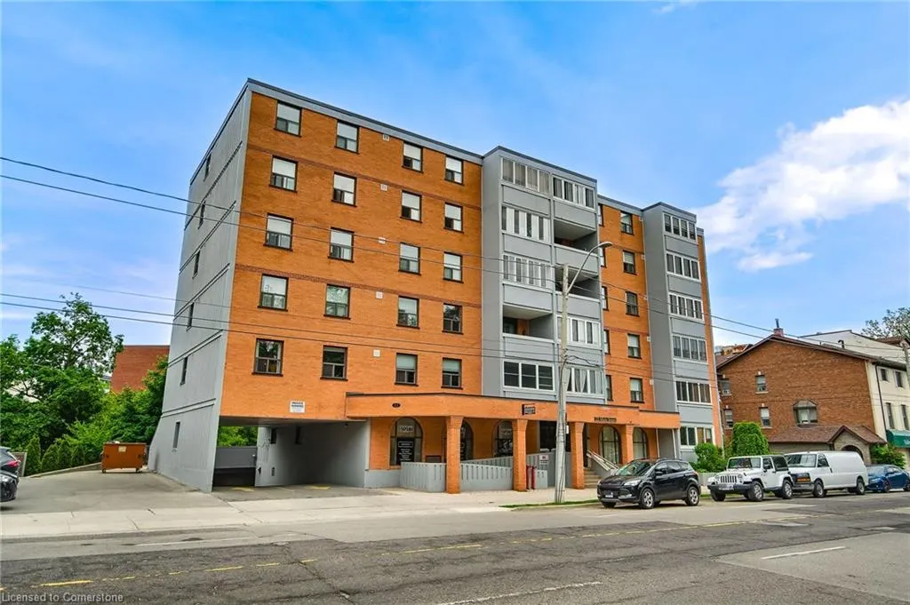 23 Main Street, #501