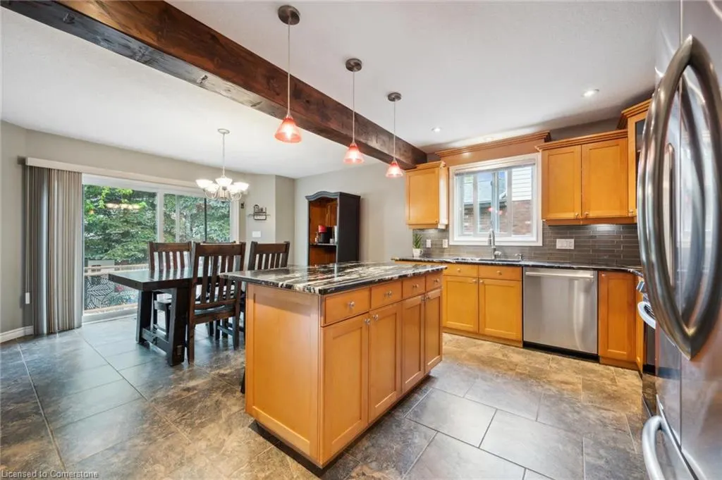 9 Park Avenue E