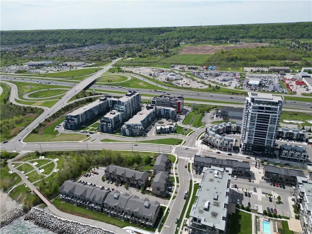 10 Concord Place, #222