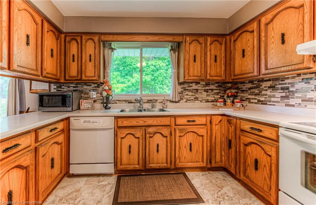 65 Trailview Drive