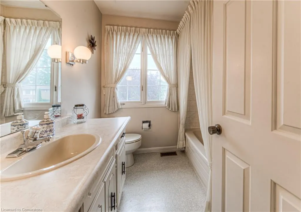 65 Trailview Drive