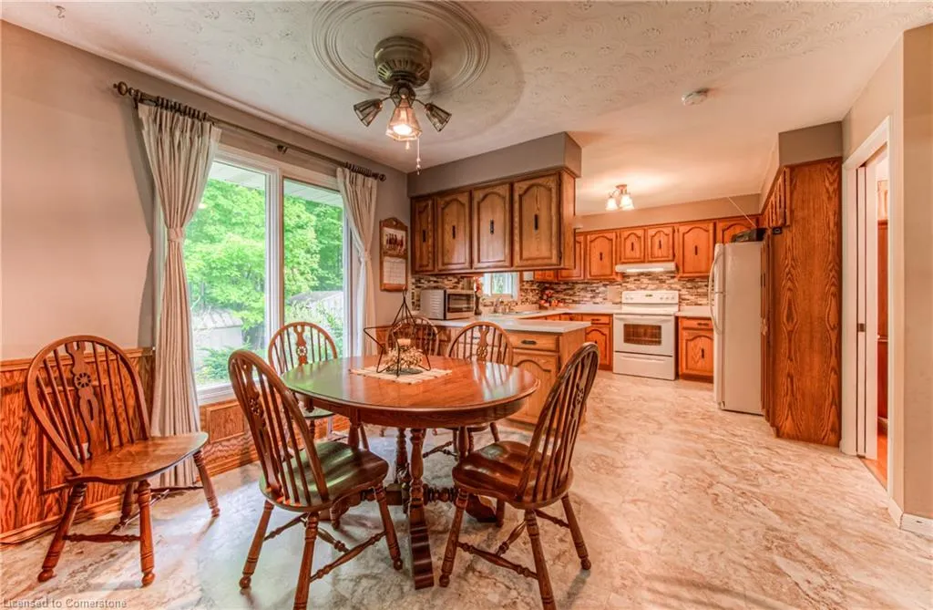 65 Trailview Drive