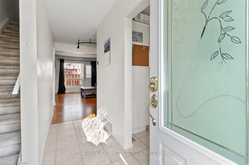 11 Colmar Place, #2