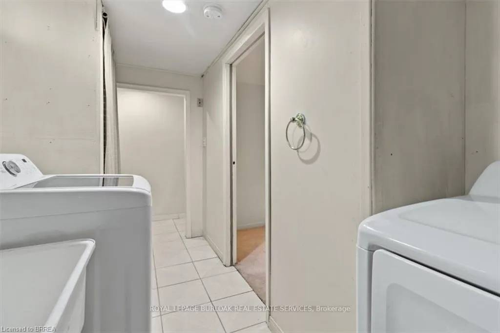 11 Colmar Place, #2
