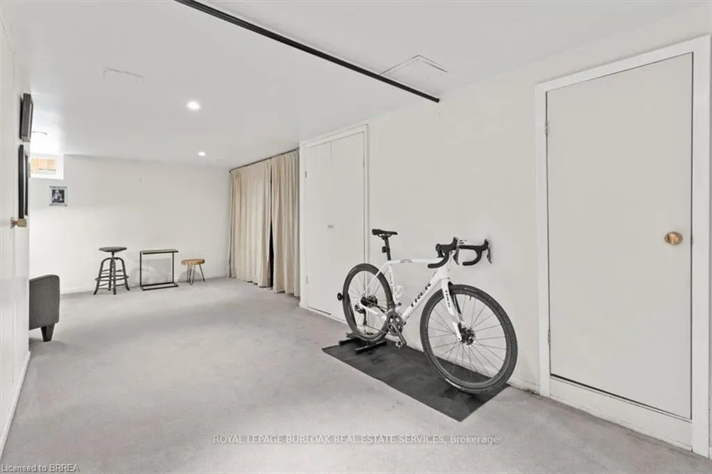 11 Colmar Place, #2