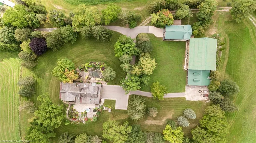 1399 Safari Road