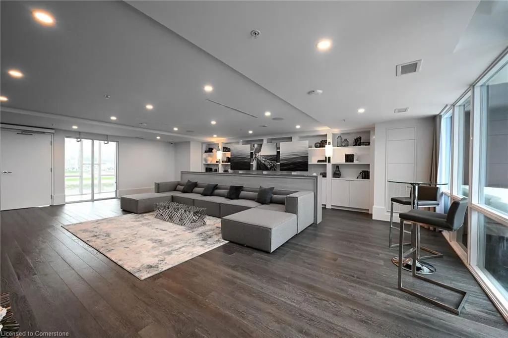 16 Concord Place, #548