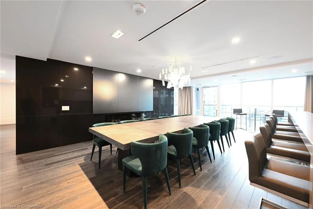 16 Concord Place, #548