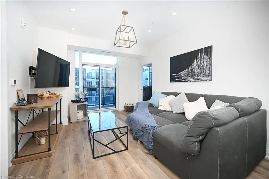 16 Concord Place, #548