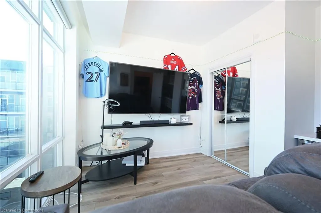 16 Concord Place, #548