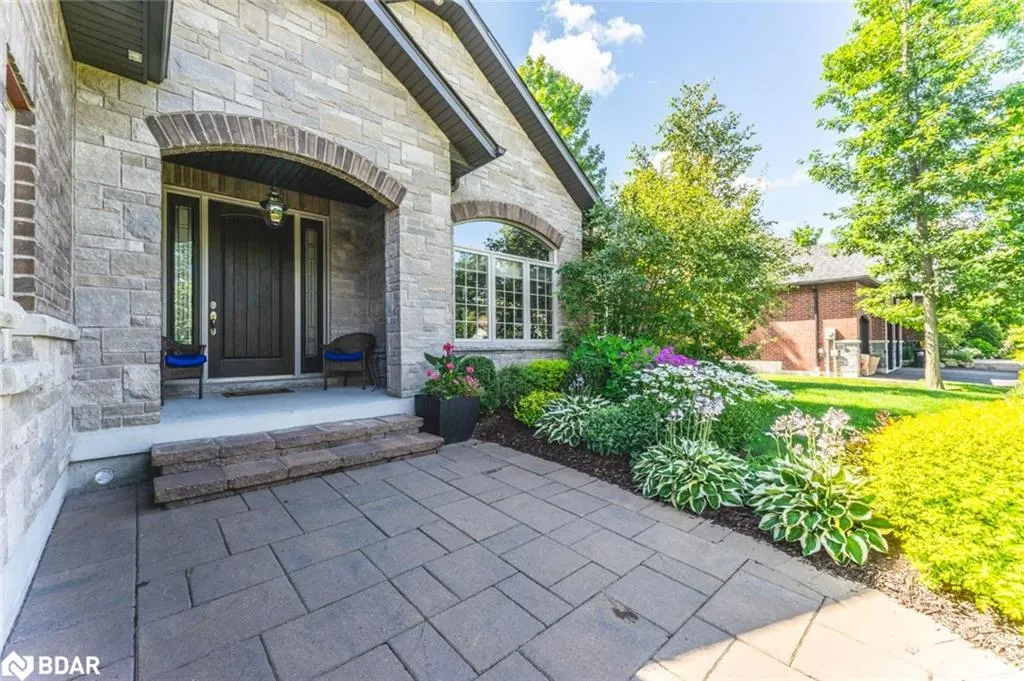 126 Mennill Drive