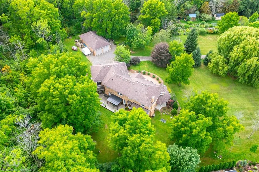 86 Ridge Road E