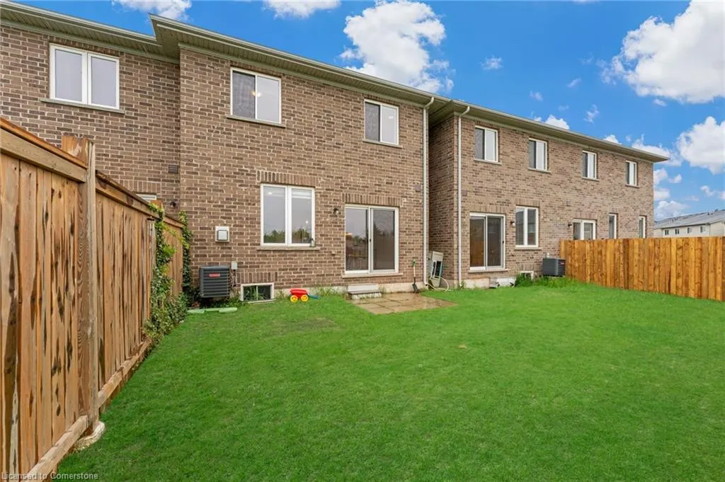 21 Pinot Crescent