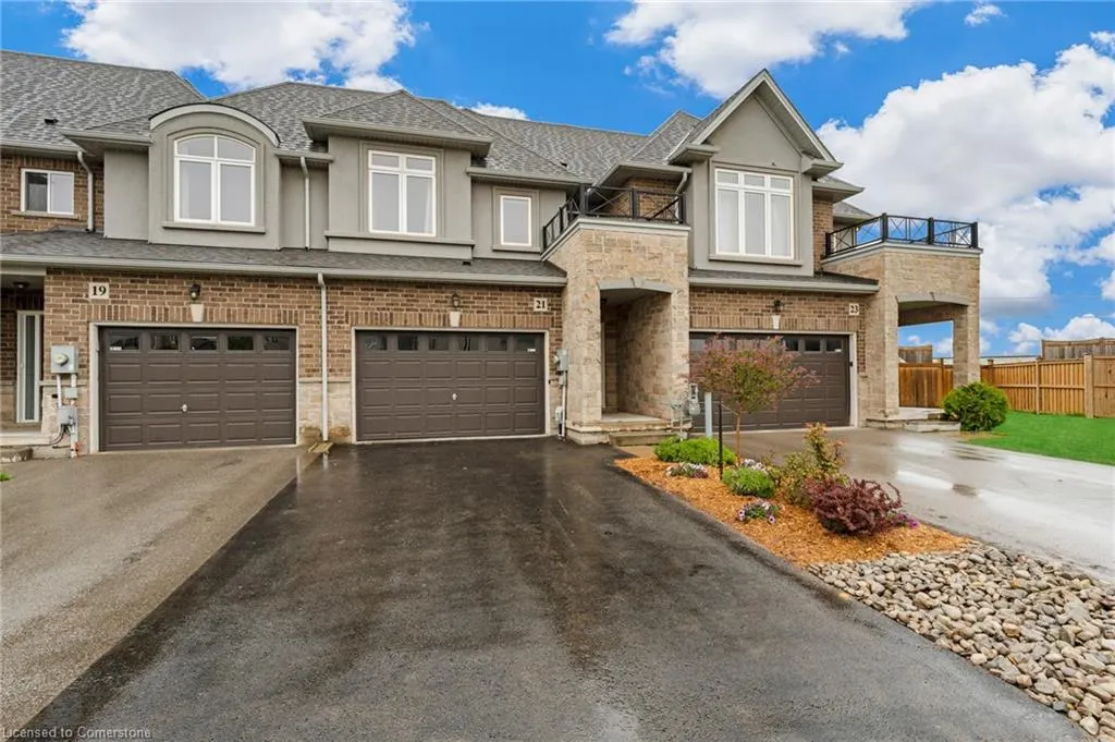 21 Pinot Crescent