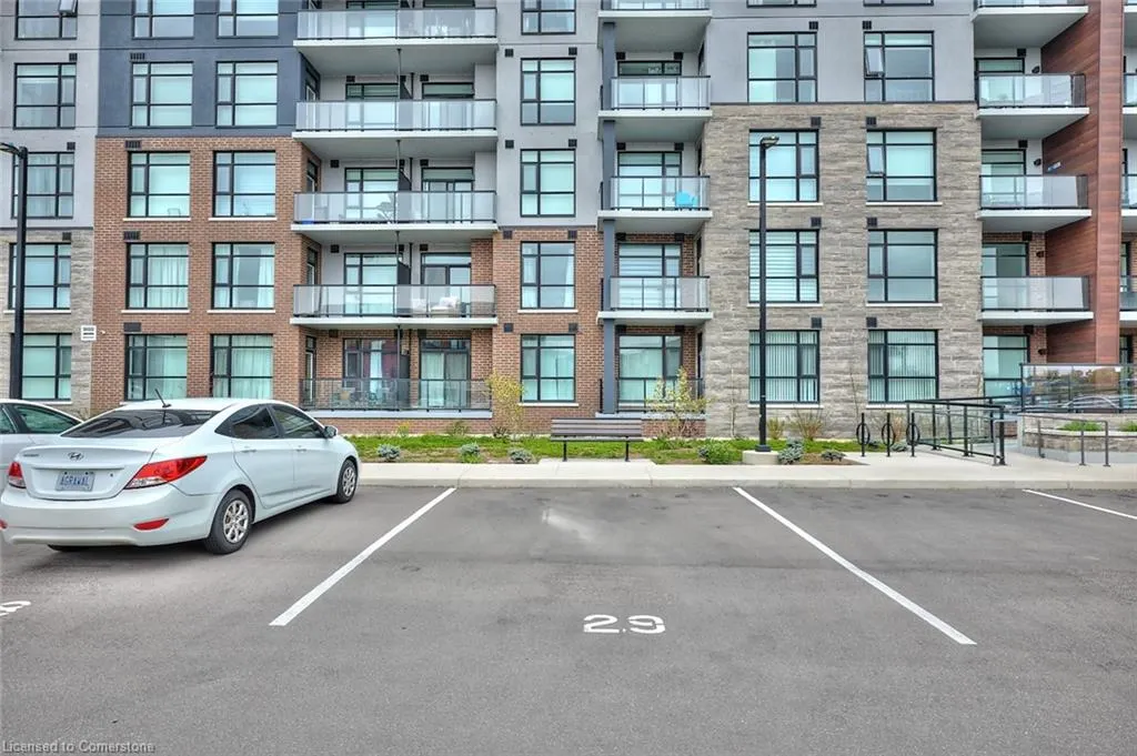 600 North Service Road, #204