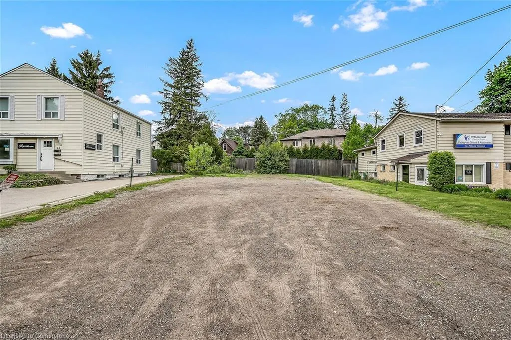 51 Wilson Street E