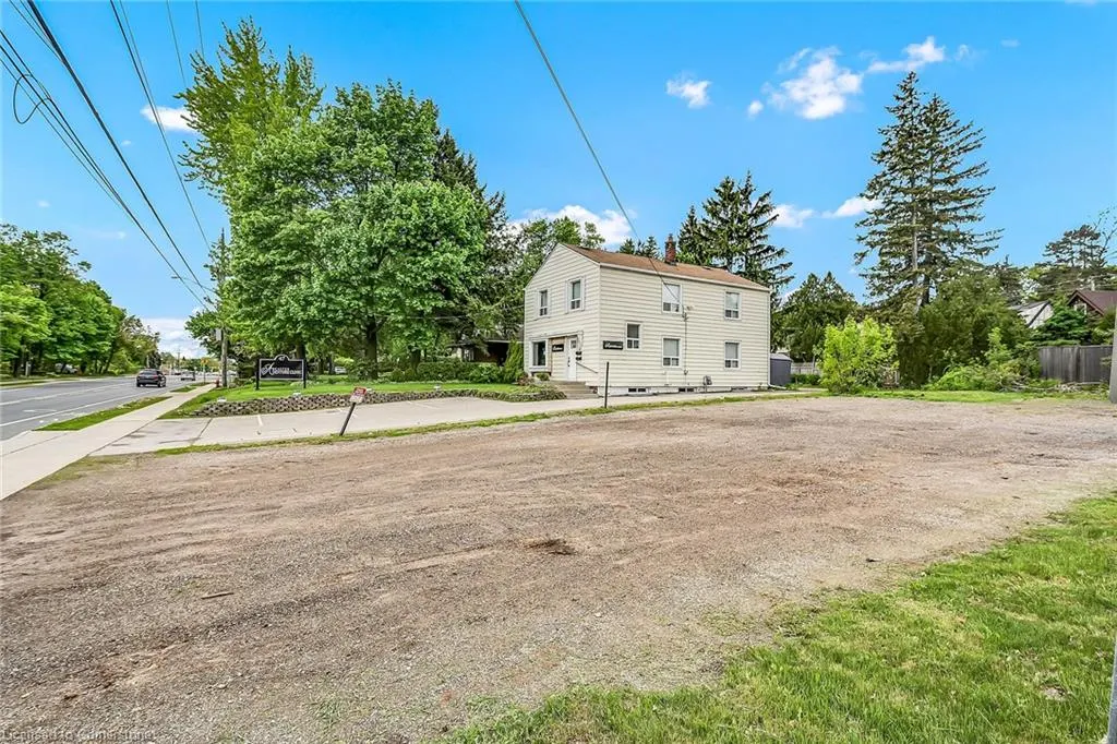 51 Wilson Street E
