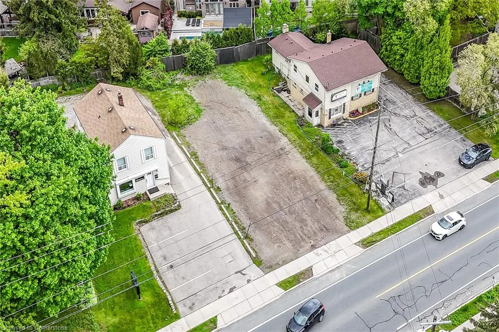 51 Wilson Street E