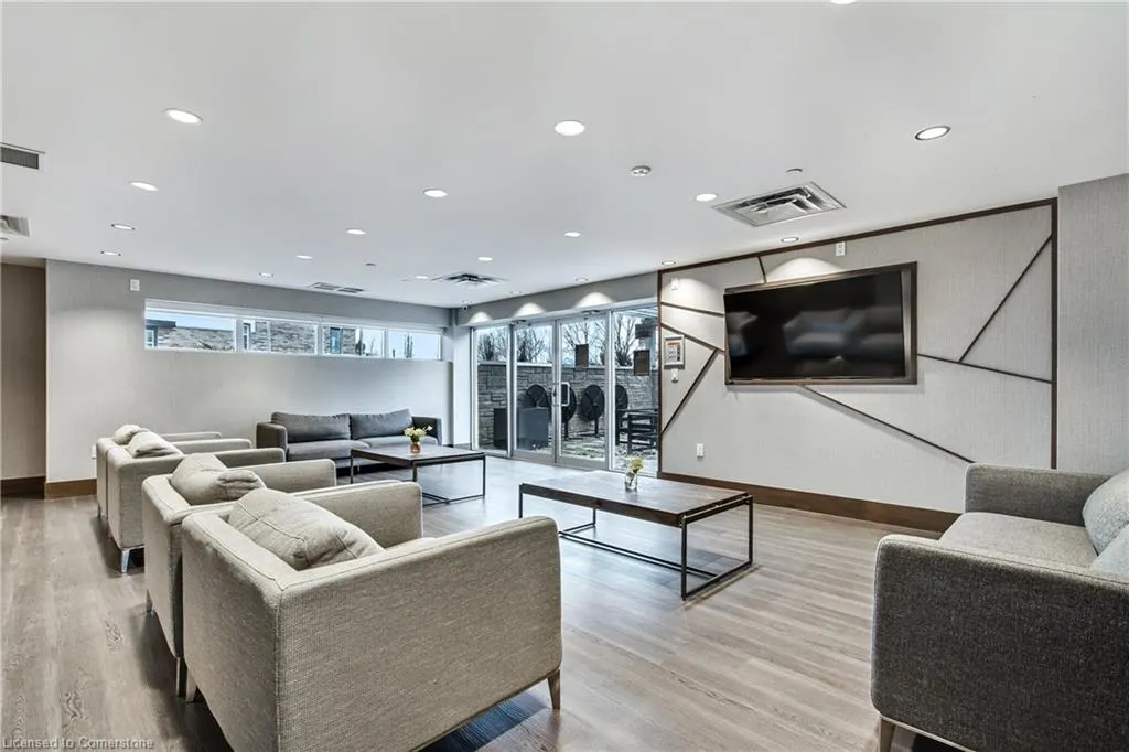16 Markle Crescent, #403