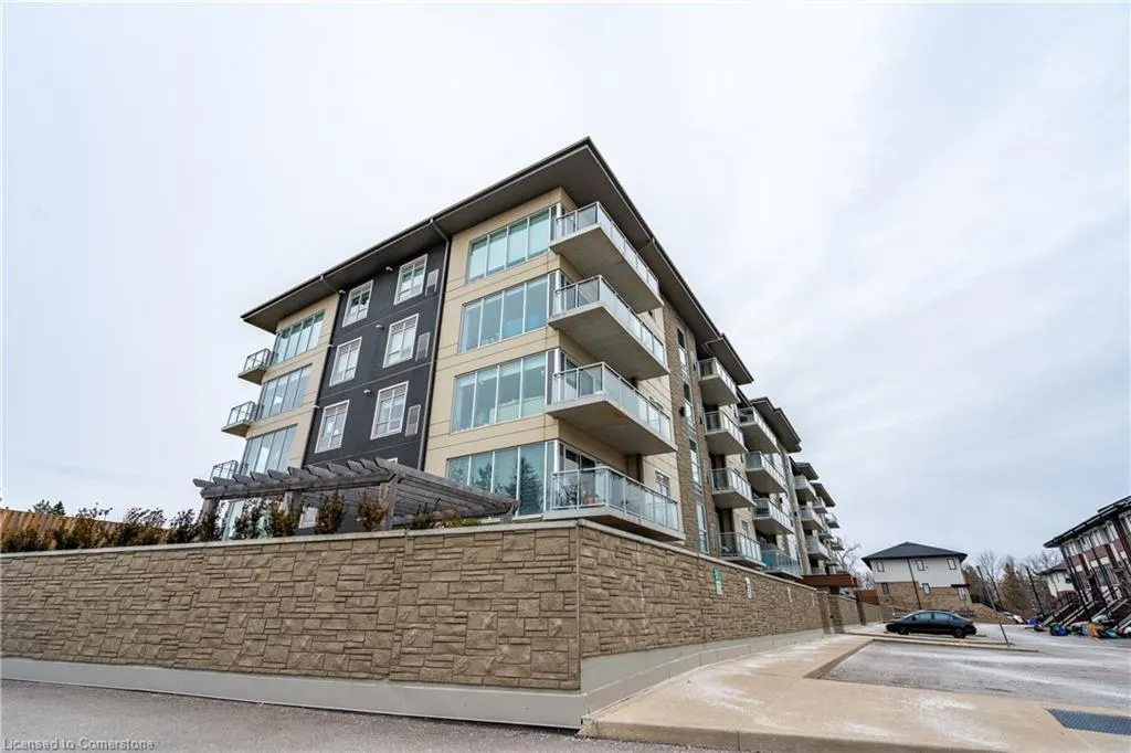 16 Markle Crescent, #403