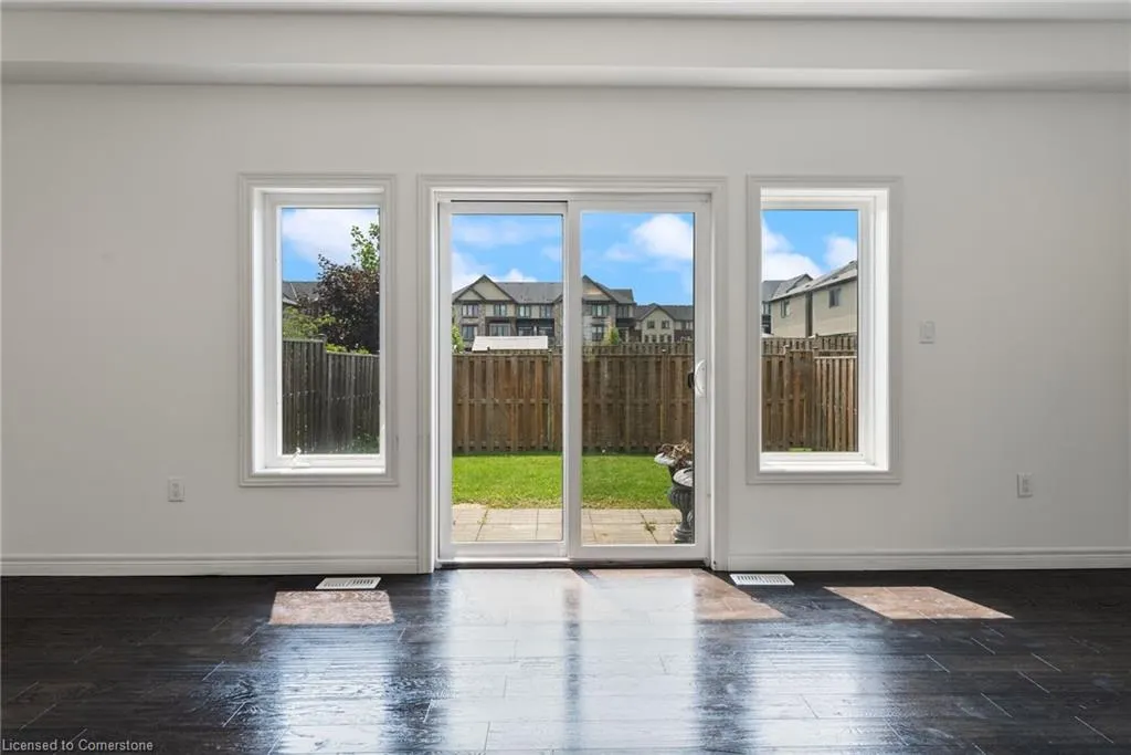 68 Dodman Crescent