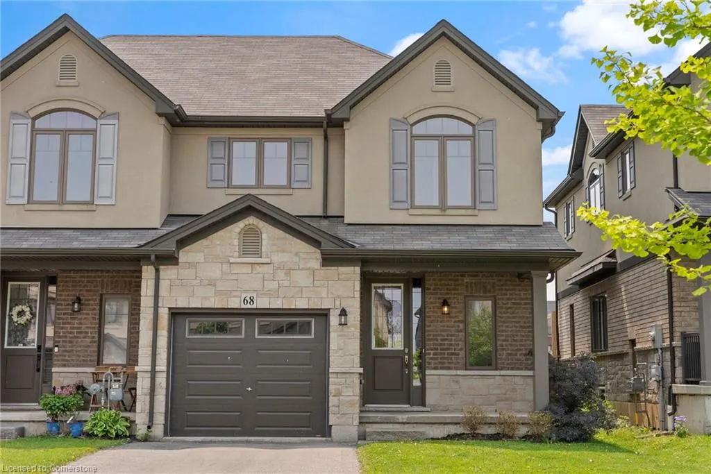 68 Dodman Crescent