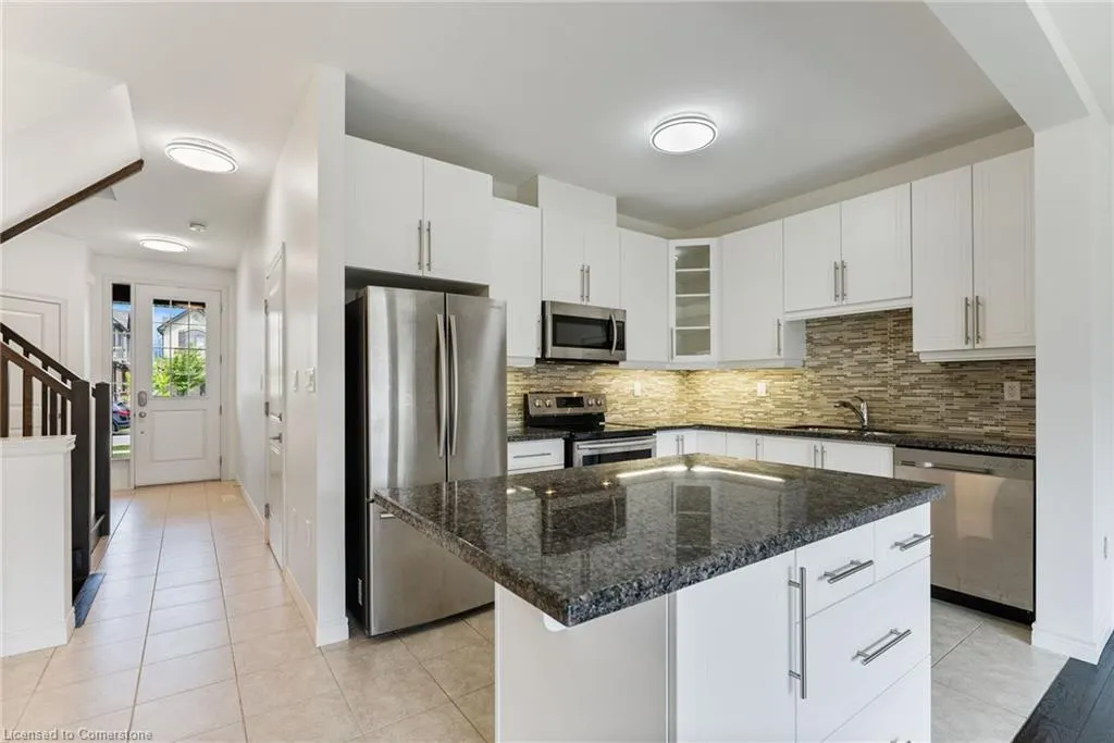 68 Dodman Crescent
