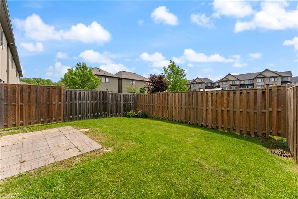 68 Dodman Crescent